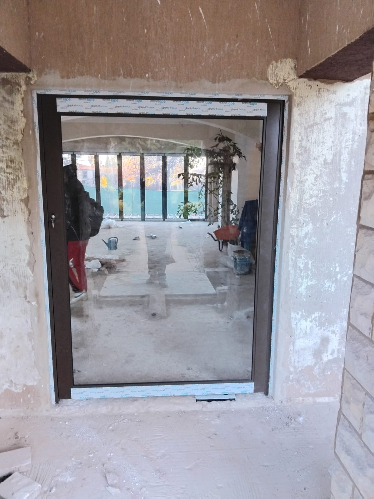 Black Slider System aluminium and glass installation